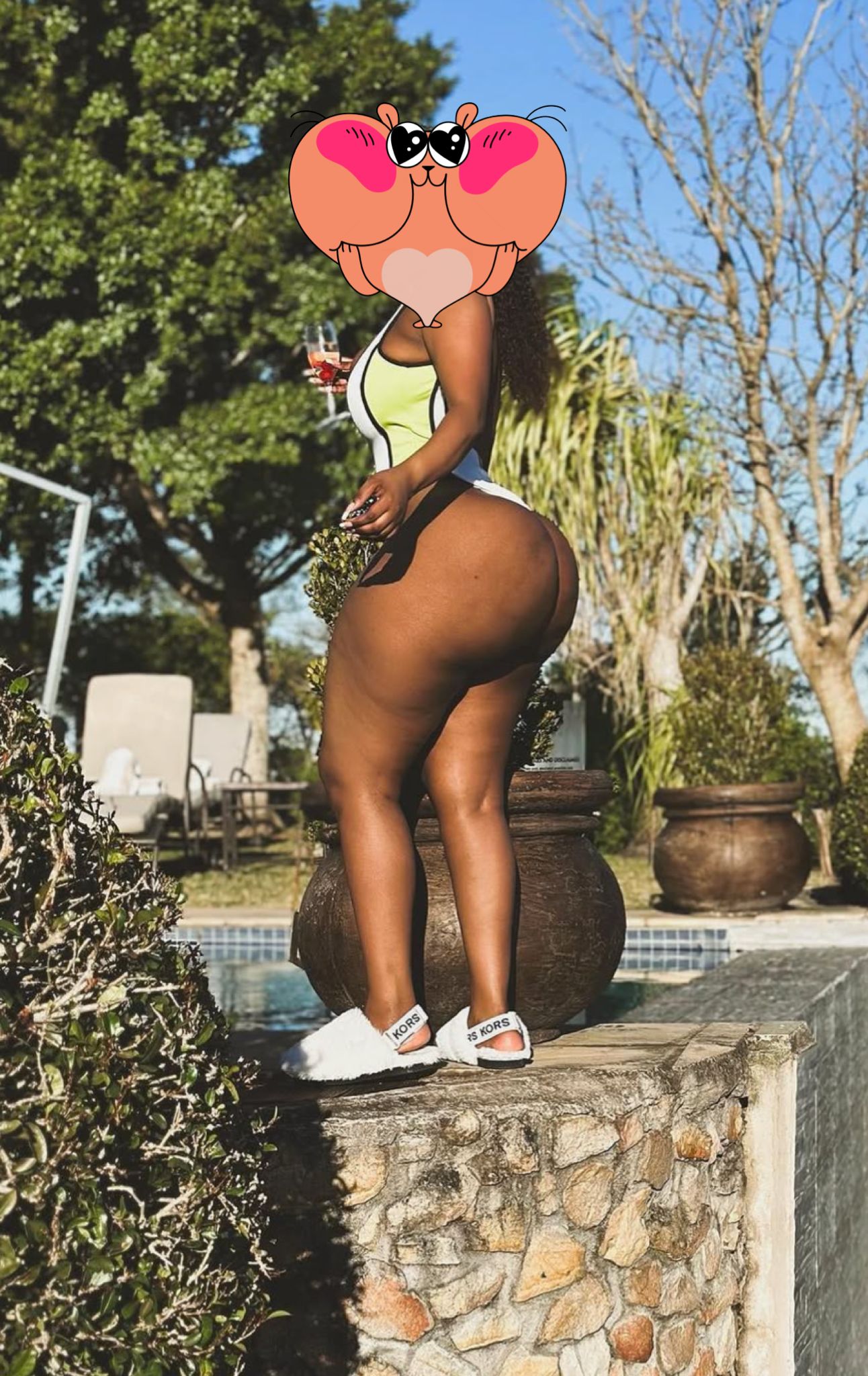 גני-בת 35 אפריקאית -בתל אביב