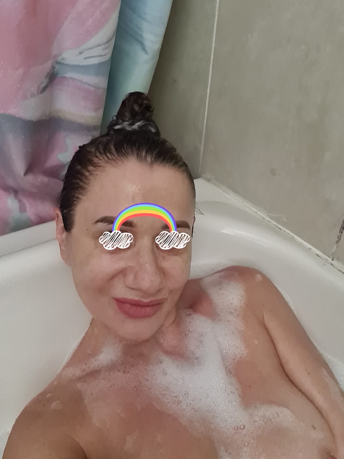 יאנה חדשה – קריות – ישראלית ממוצא אירופאי